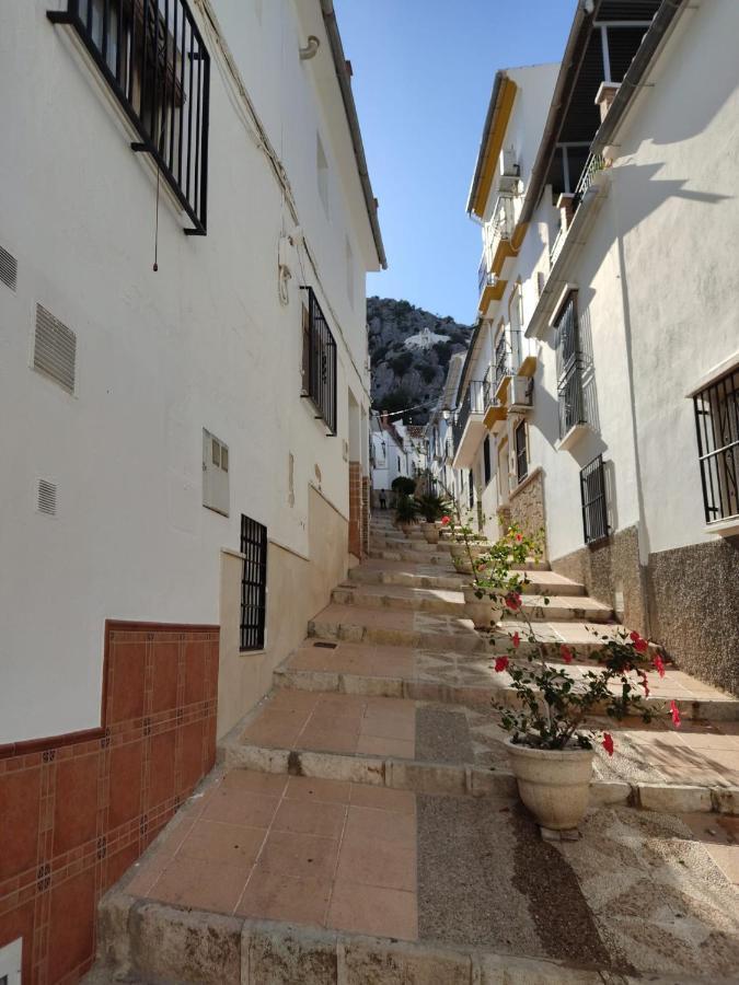 Casa De La Abuela Tere Caminito Del Rey, Valle De Abdalajis, Malaga エクステリア 写真